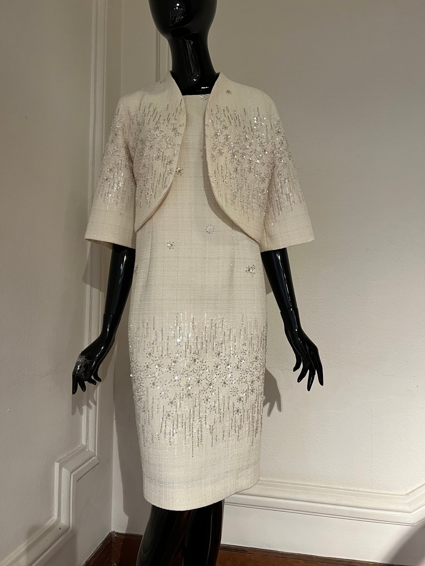 Cocktail dress by NATTHIDA