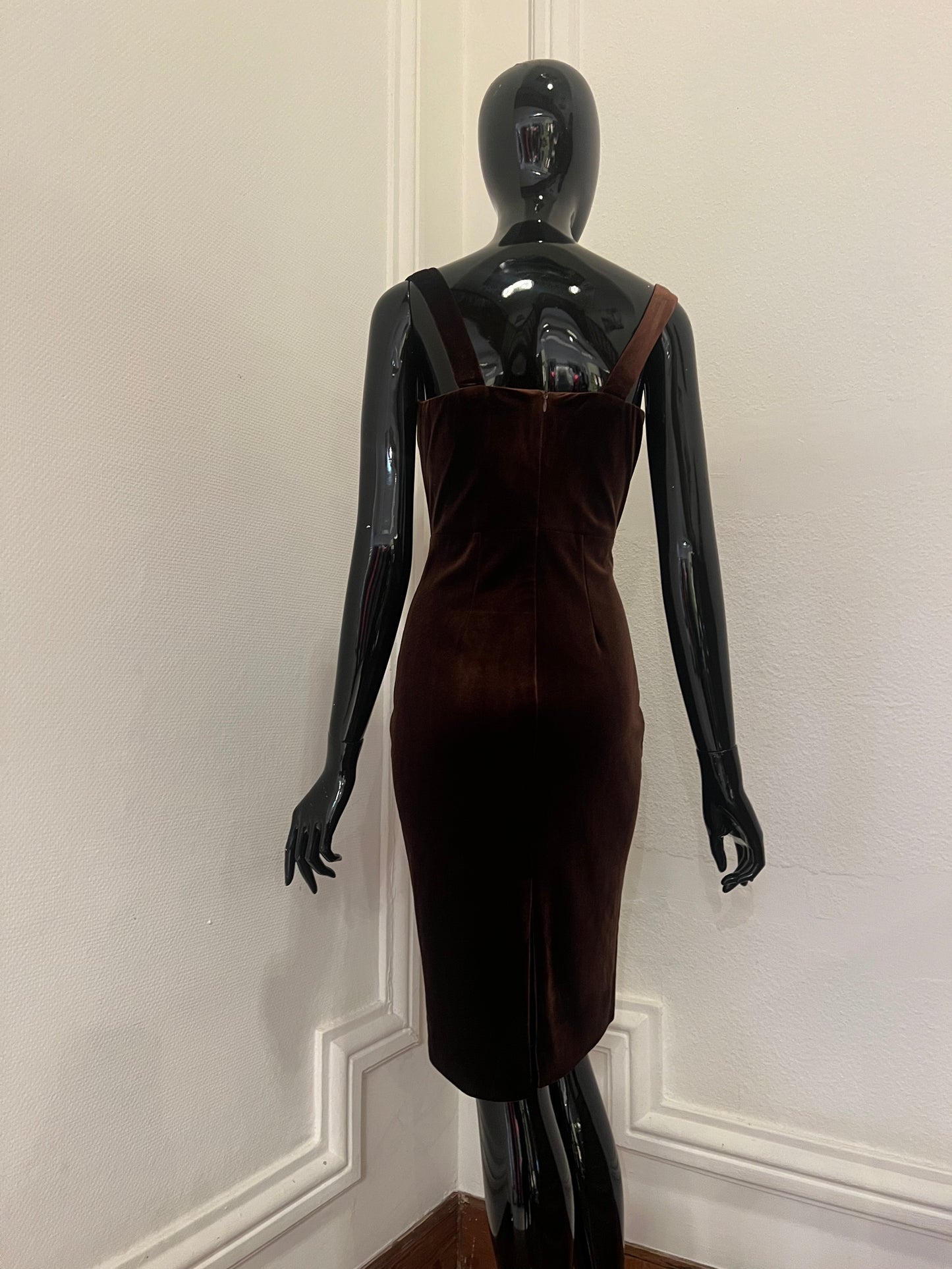 Cocktail dress by NATTHIDA