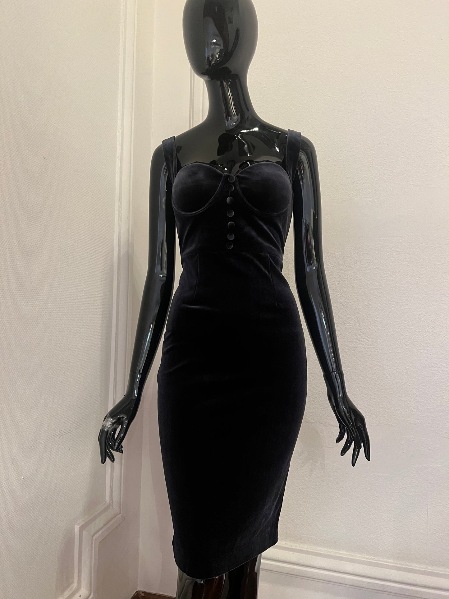 Cocktail dress by NATTHIDA