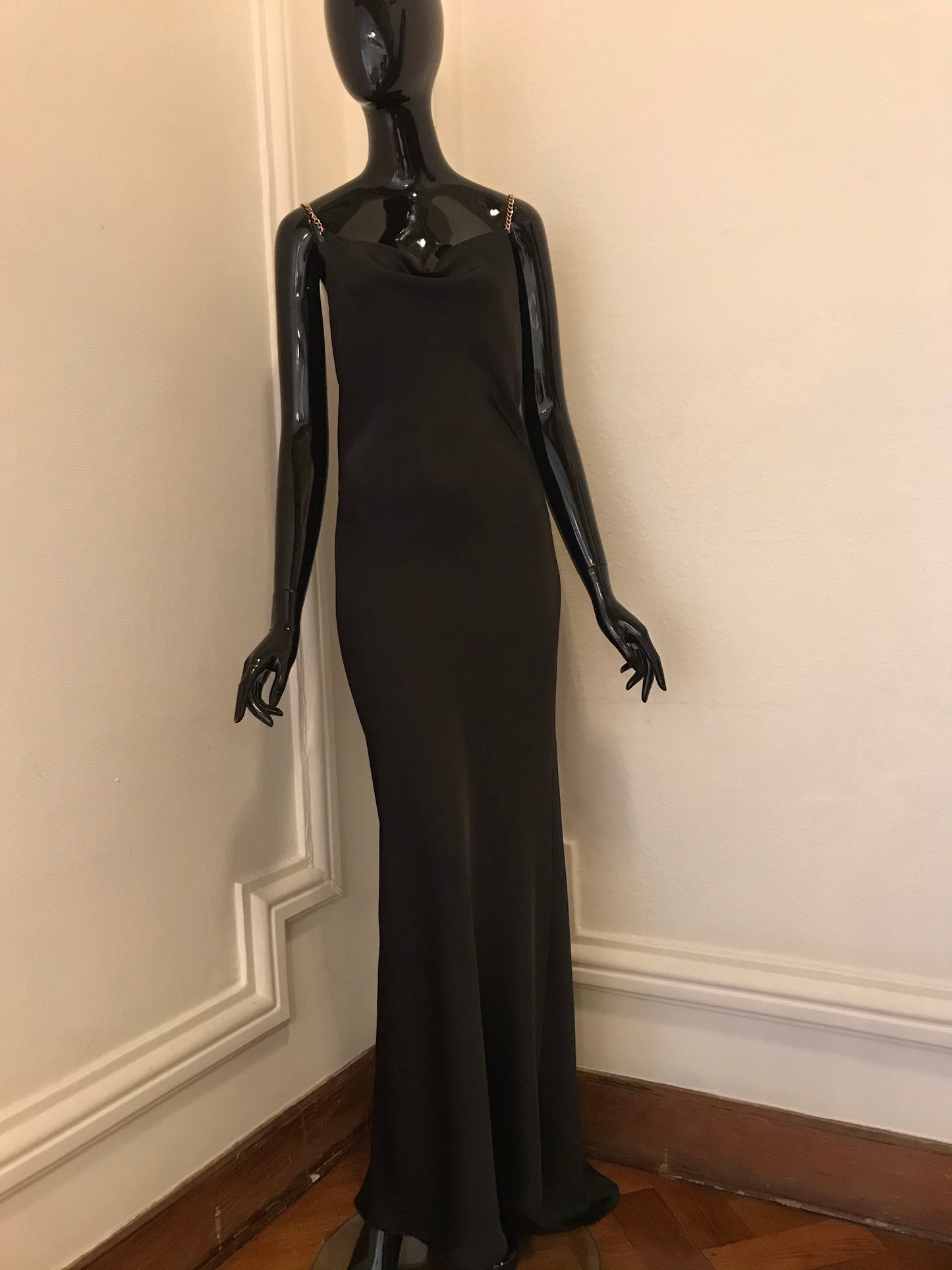 Evening dress by NATTHIDA