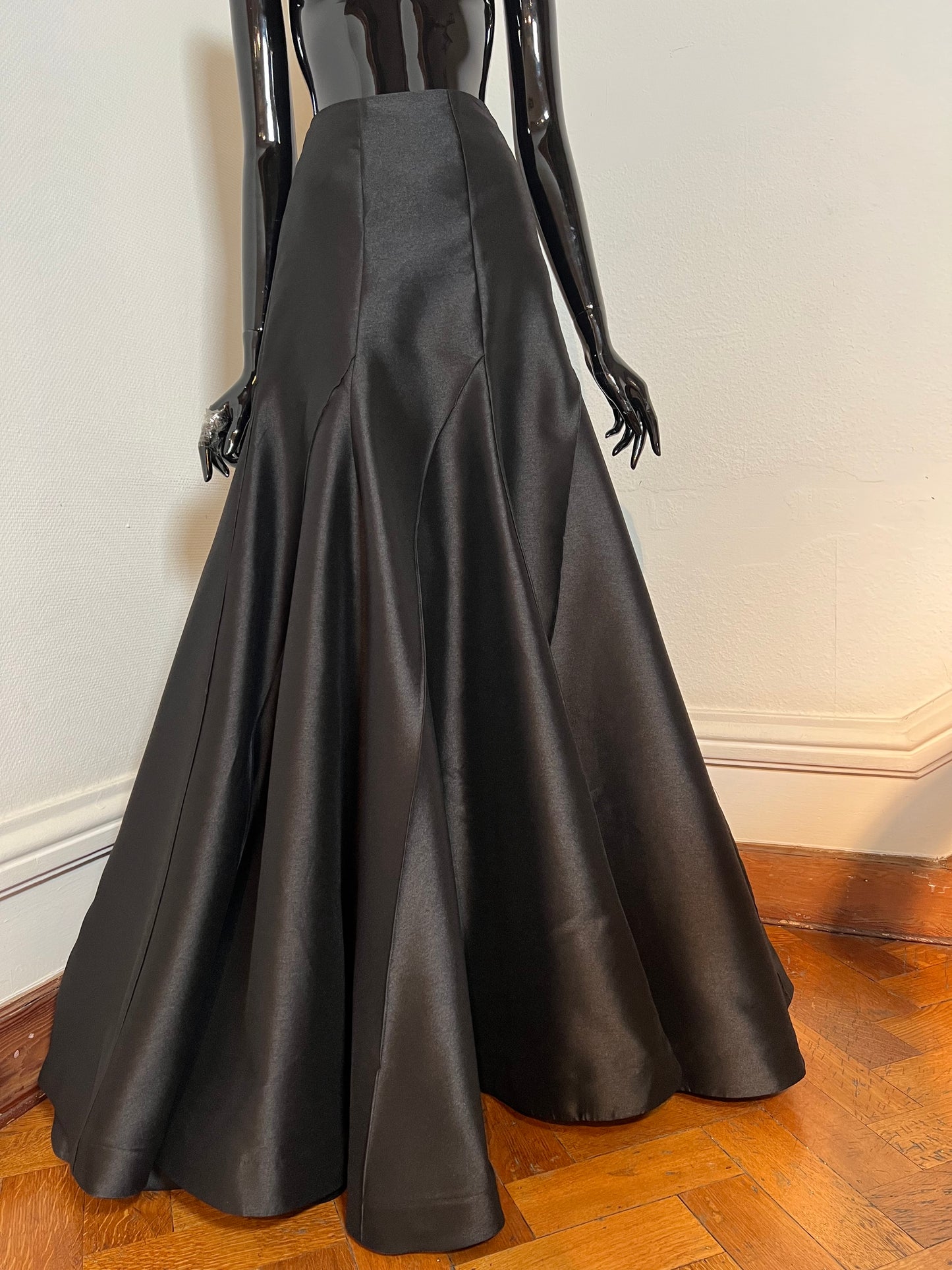 Evening Dress by NATTHIDA