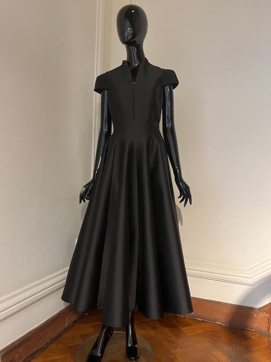 Cocktail dress by NATTHIDA