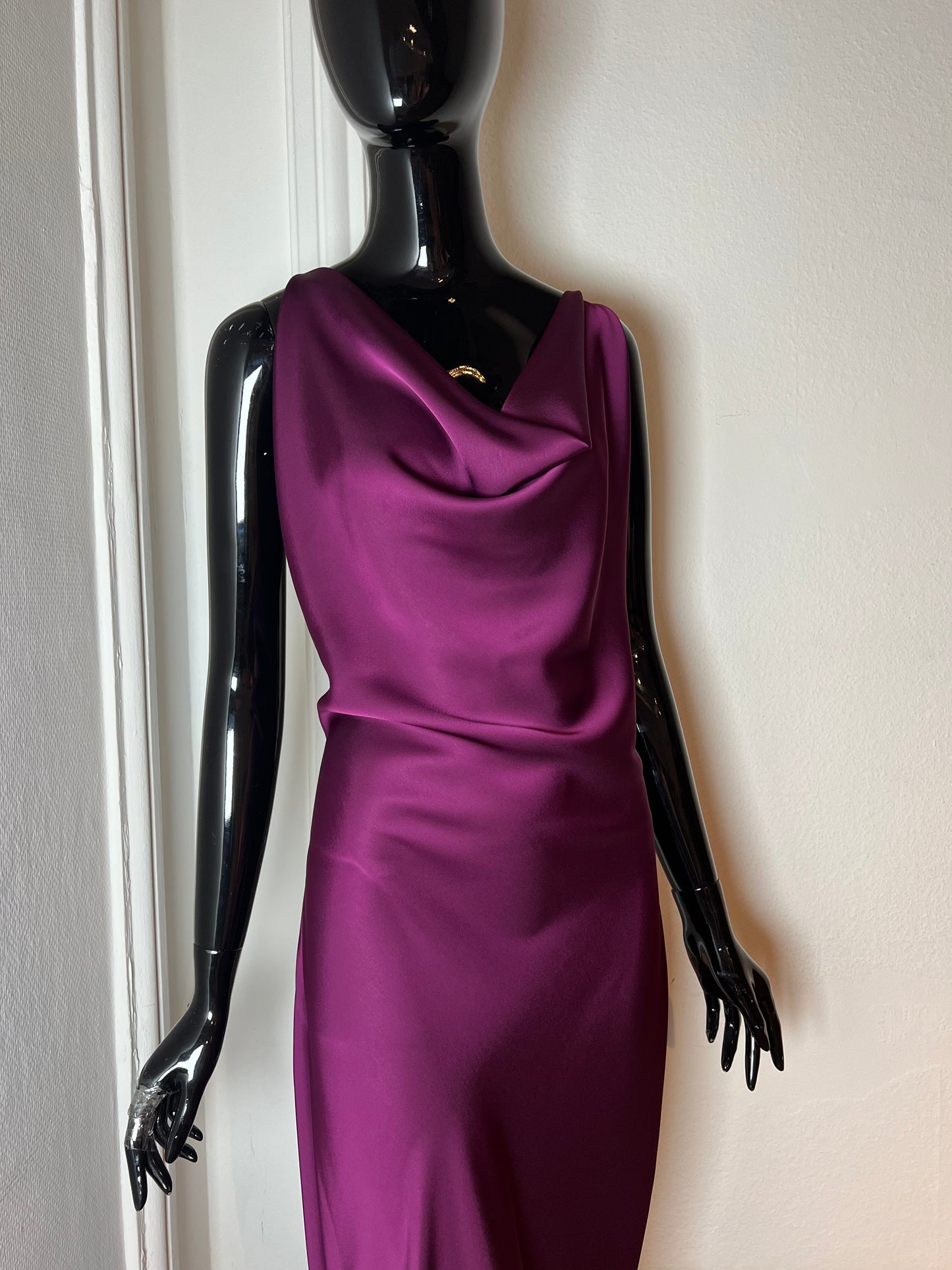 Evening Dress by NATTHIDA