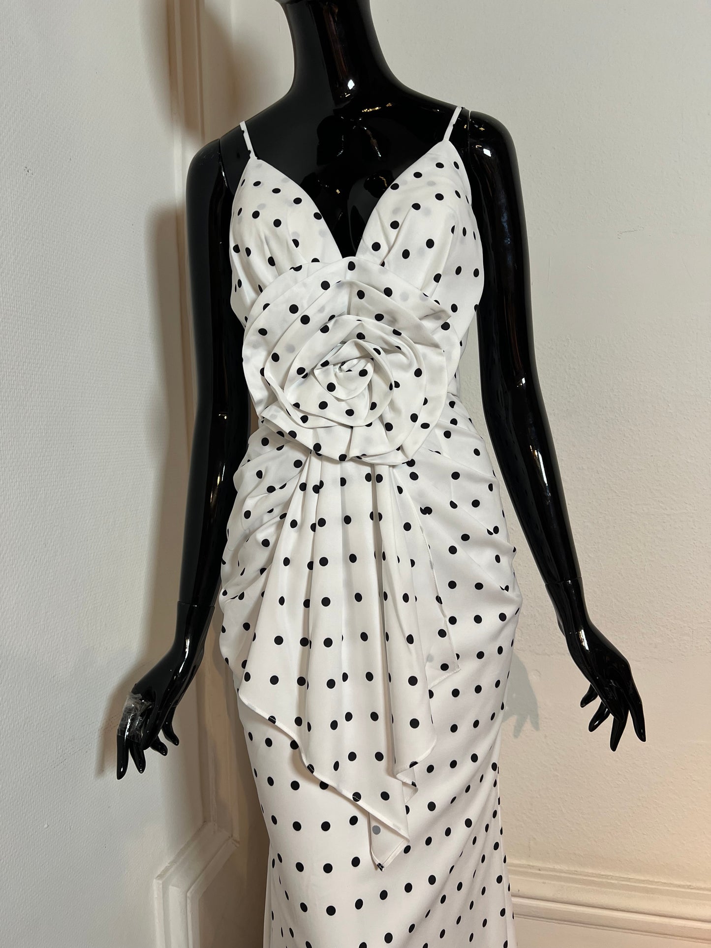 Polka Dots Print V-neck