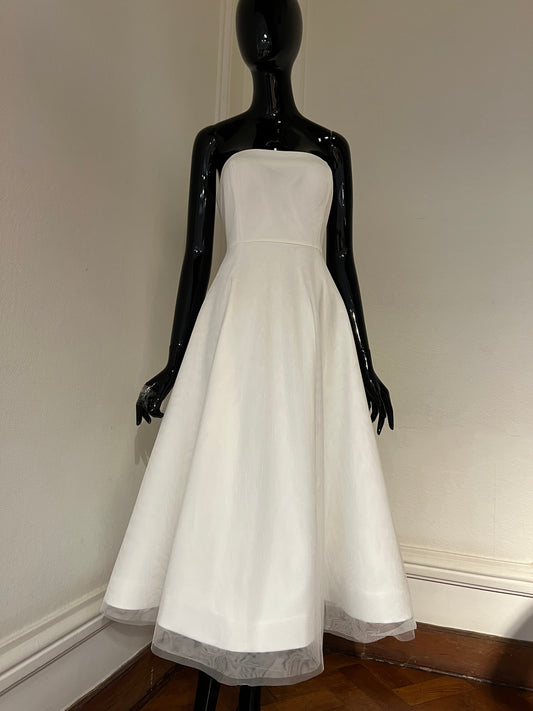 Cocktail dress by NATTHIDA