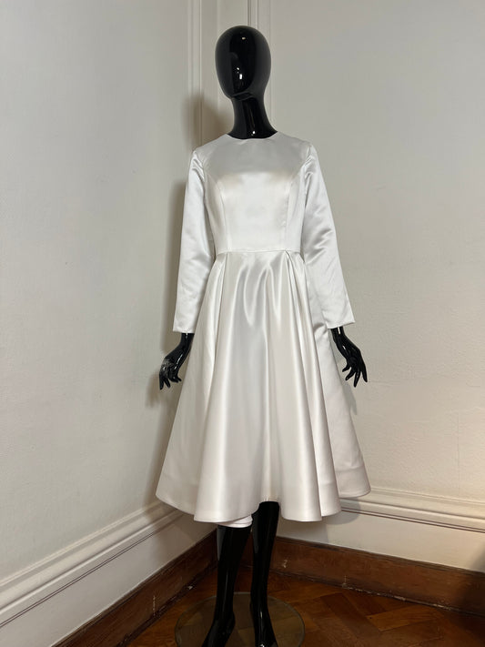 Wedding dress by NATTHIDA