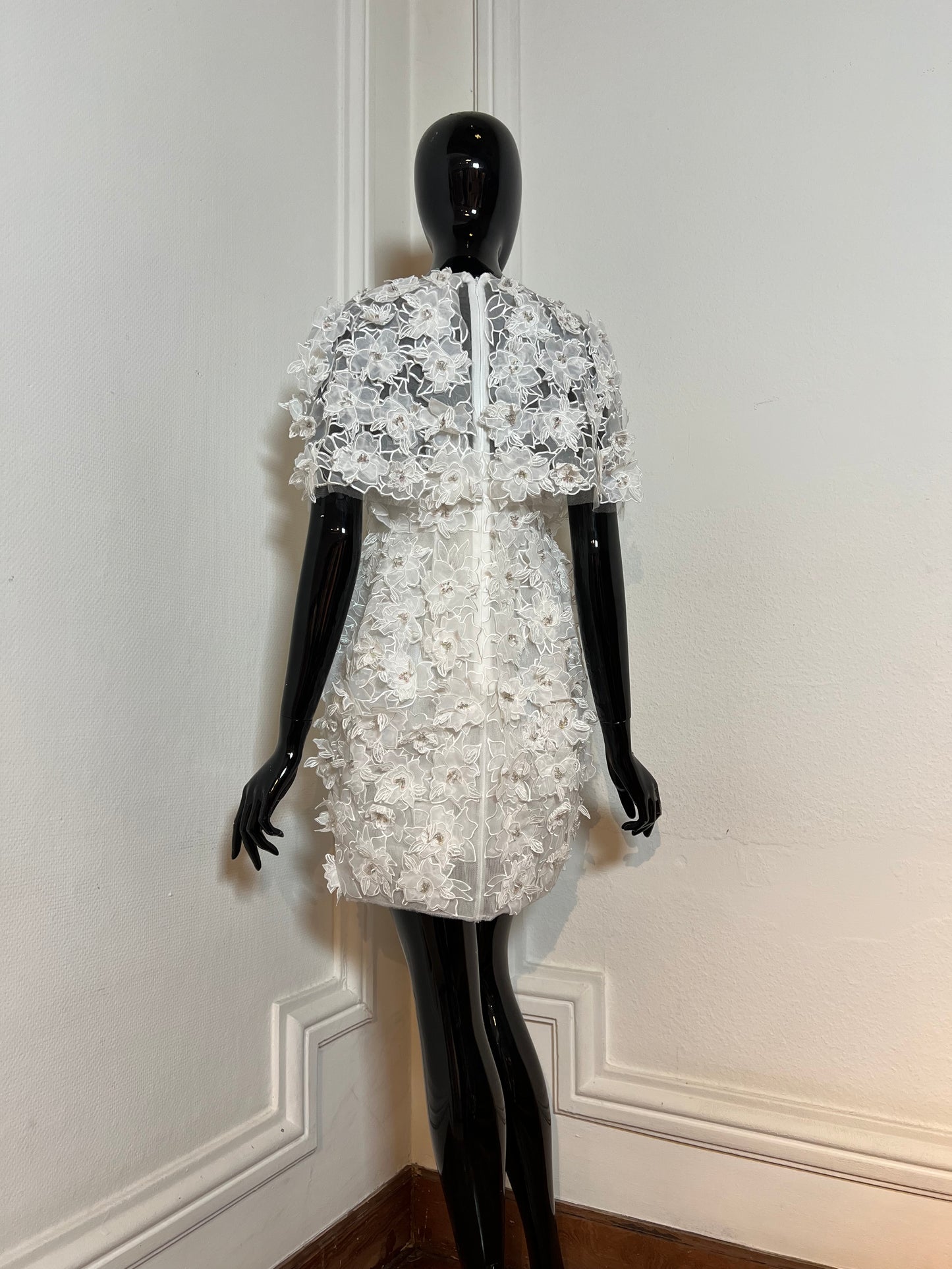 Wedding dress by NATTHIDA